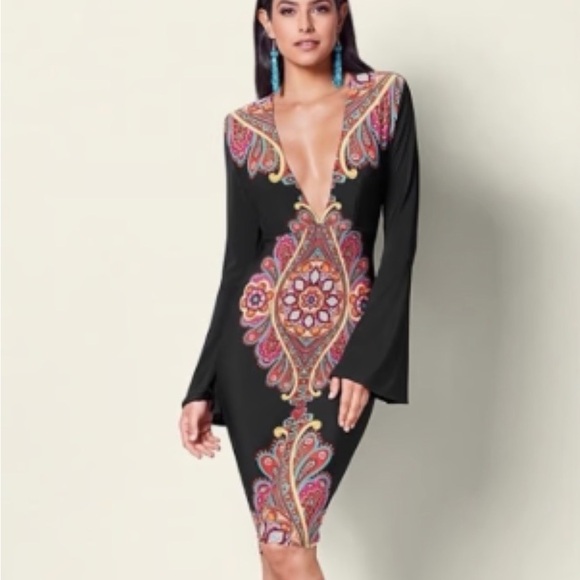 VENUS Dresses & Skirts - Venus Low Cut V Neck Dress